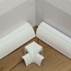   MŰANYAG KÁBELCSATORNA SAROKBA ILLESZTHETŐ 23X23mm FALÁTVEZETÉS