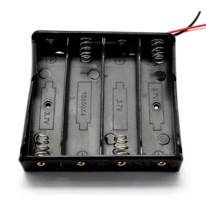 18650 AKKUTARTÓ VEZETÉKKEL 4db-os,sorba kötve