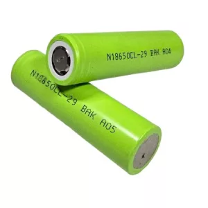 BAK 18650CL Li-ion akku 3,6V  2900mAh 8,25A PÖTTYÖS