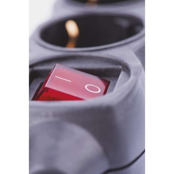 EMOS ELOSZTÓ (HOSSZABBÍTÓ) 3 ALJZAT 1,5m KAPCSOLHATÓ fekete PC1321