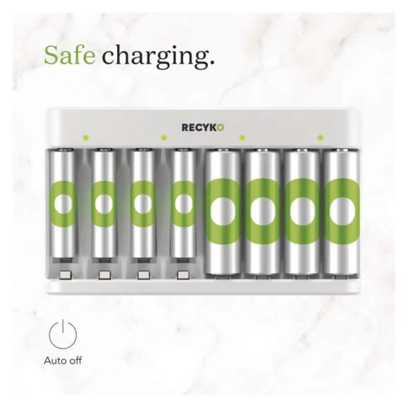 GP Akkumulátor töltő Eco E821 + 4× AA 2100 + 4× AAA 850 B50829