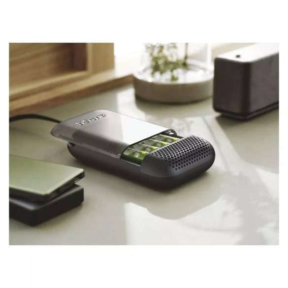 GP CHARGE 10 S491 intelligens gyorstöltő + 4xAA Recyko Charge 10 akku B56499