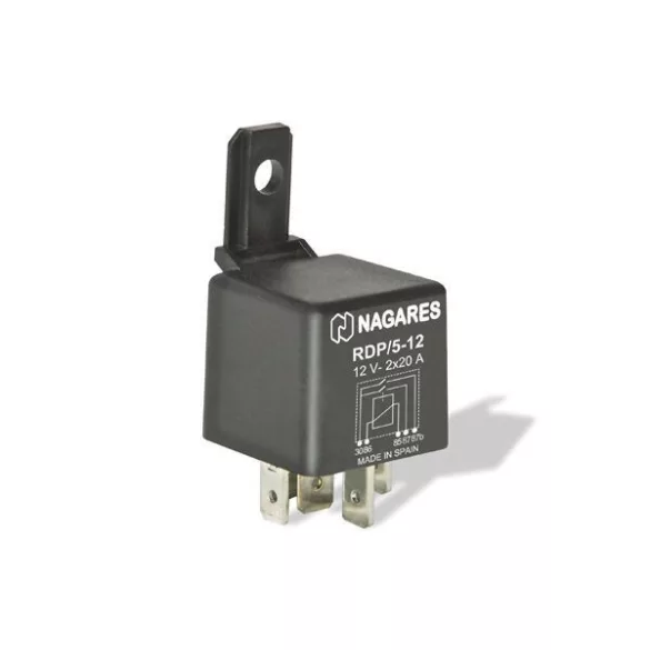MR 8, Relé 12V 40A