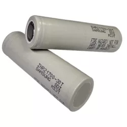   Samsung INR21700-30T 3,6V Li-ion akkumulátor 3000mAh  35A  2170030T