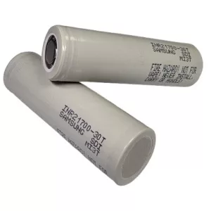 Samsung INR21700-30T 3,6V Li-ion akkumulátor 3000mAh  35A  2170030T