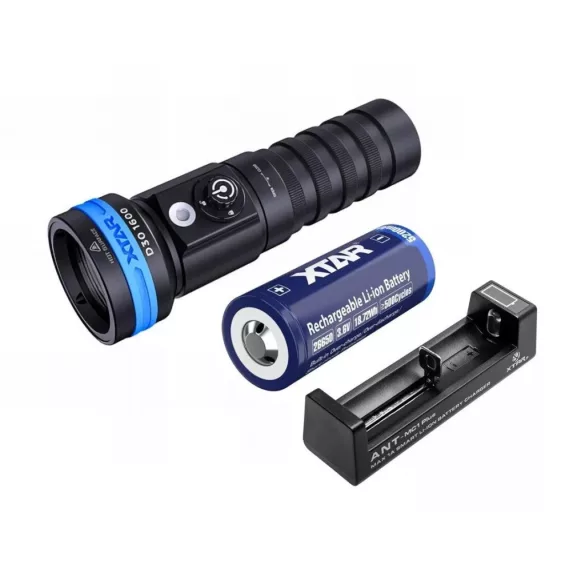 XTAR D30 1600 SET búvár lámpa,100m vízálló,1600lm+MC1 töltő+26650 akku